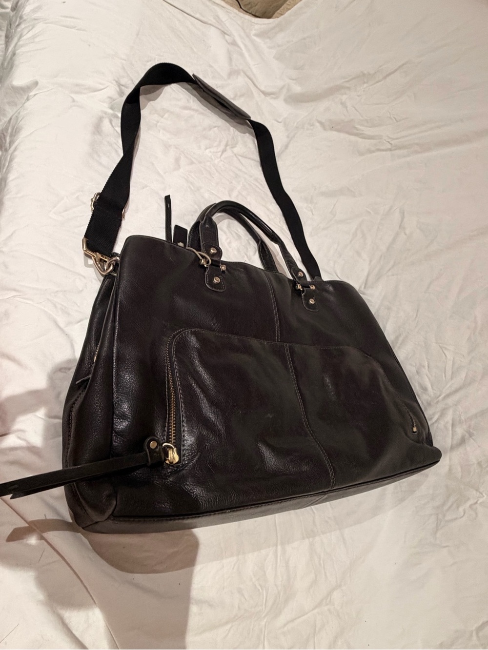 Liz Claiborne Black Genuine Leather LC Computer/ Tablet Shoulder Bag